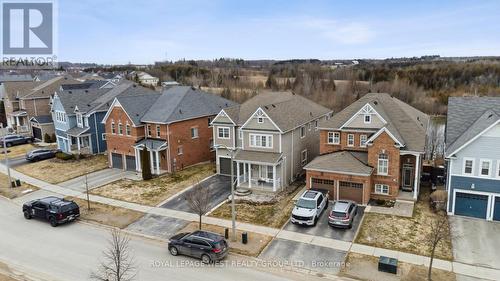 264 Morden Drive, Shelburne, ON - Outdoor With Facade