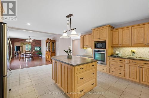 211 Langford Drive, Trent Hills, ON - Indoor Photo Showing Kitchen