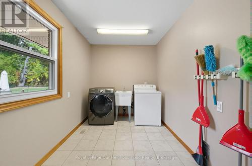 211 Langford Drive, Trent Hills, ON - Indoor Photo Showing Laundry Room