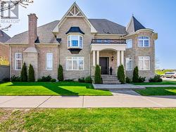 1 TERRY VIEW CRESCENT  King, ON L7B 0B7