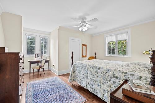 Chambre à coucher - 182 Rue Main, Hudson, QC - Indoor Photo Showing Bedroom