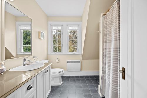 Salle de bains - 182 Rue Main, Hudson, QC - Indoor Photo Showing Bathroom