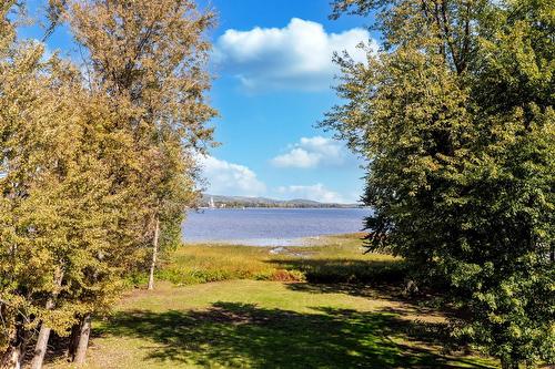 Vue sur l'eau - 182 Rue Main, Hudson, QC - Outdoor With Body Of Water With View