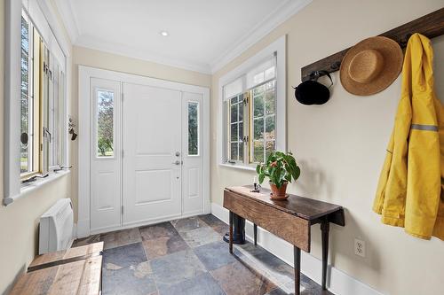 Hall d'entrée/Vestibule - 182 Rue Main, Hudson, QC - Indoor Photo Showing Other Room