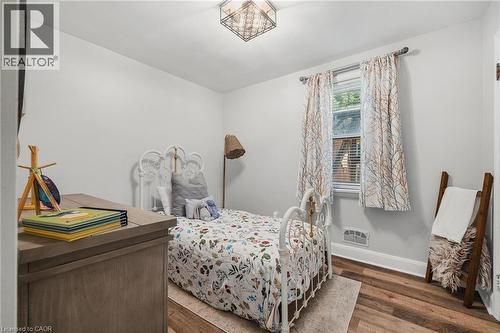 300 Melrose Avenue, Kitchener, ON - Indoor Photo Showing Bedroom