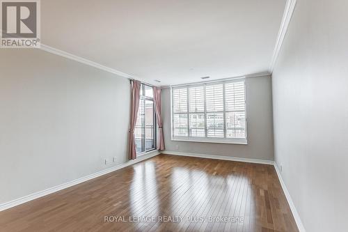 715 - 980 Yonge Street, Toronto, ON - Indoor Photo Showing Other Room