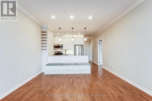 715 - 980 Yonge Street, Toronto, ON - Indoor Photo Showing Other Room
