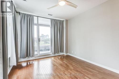 715 - 980 Yonge Street, Toronto, ON - Indoor Photo Showing Other Room