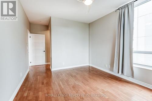 715 - 980 Yonge Street, Toronto, ON - Indoor Photo Showing Other Room
