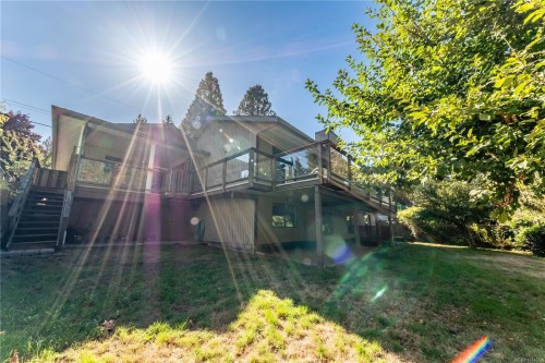3521 Fairview Dr, Nanaimo, BC 