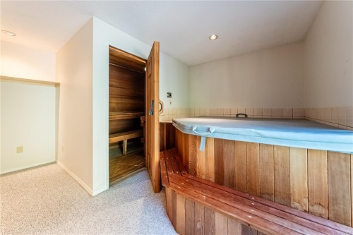 3521 Fairview Dr, Nanaimo, BC 