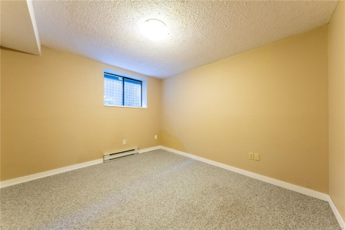 3521 Fairview Dr, Nanaimo, BC 