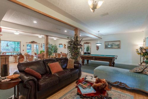 5895 River Rd, Port Alberni, BC 