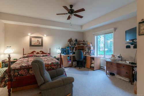 5895 River Rd, Port Alberni, BC 