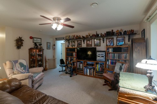 5895 River Rd, Port Alberni, BC 