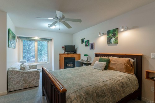 5895 River Rd, Port Alberni, BC 