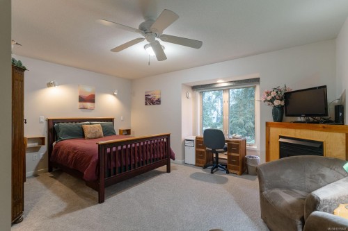 5895 River Rd, Port Alberni, BC 