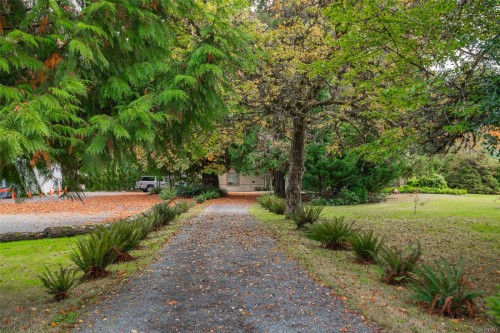 5895 River Rd, Port Alberni, BC 