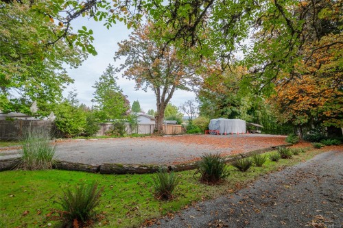 5895 River Rd, Port Alberni, BC 