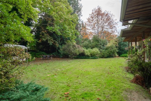 5895 River Rd, Port Alberni, BC 