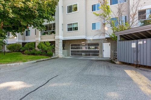 103-980 Glenwood Avenue, Kelowna, BC - Outdoor