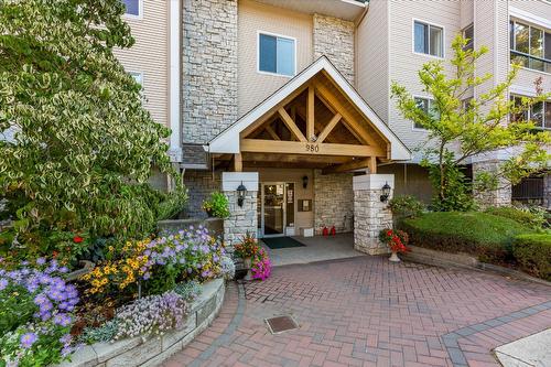 103-980 Glenwood Avenue, Kelowna, BC - Outdoor