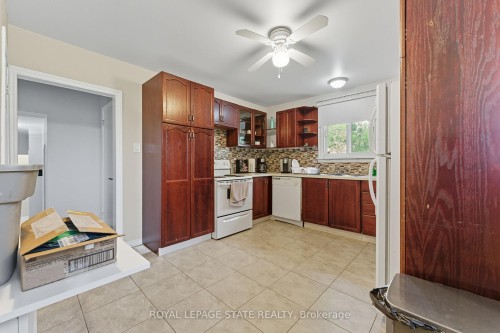 338 Trinity Church Road, Hamilton, ON 