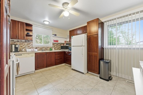 338 Trinity Church Road, Hamilton, ON 