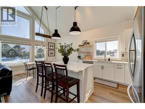 1643 Koocanusa Lake Drive, Lake Koocanusa, BC - Indoor