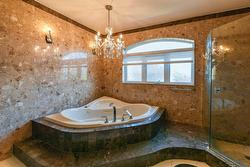 Ensuite bathroom - 