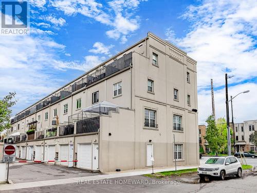 964A The Queensway, Toronto, ON - Outdoor