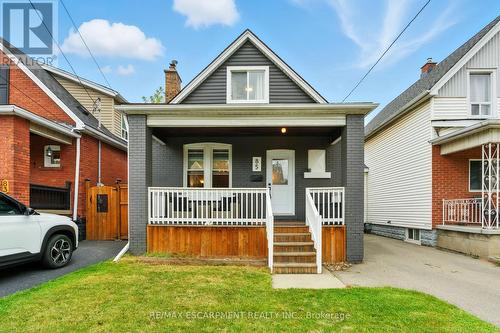 85 CROSTHWAITE AVENUE N  Hamilton, ON L8H 4V3