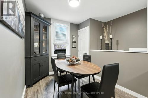 85 Crosthwaite Avenue N, Hamilton, ON - Indoor Photo Showing Dining Room