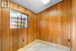 3rd additional room off main shop - 