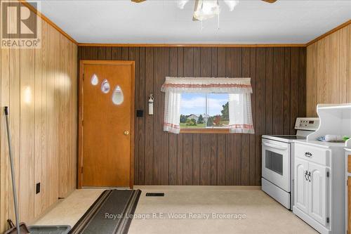 55489 Best Line, Bayham, ON - Indoor Photo Showing Laundry Room