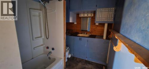 121 4Th Avenue E, Kelvington, SK - Indoor