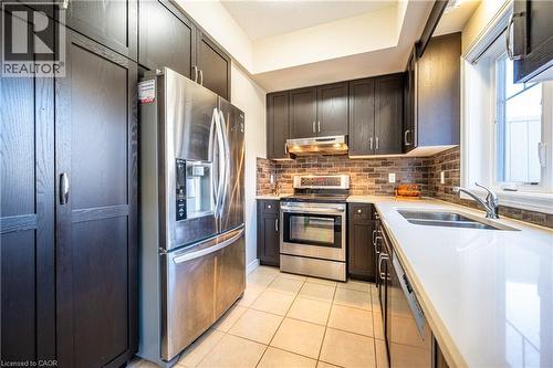 70 Willowrun Drive Unit# B2, Kitchener, ON - Indoor Photo Showing Kitchen With Stainless Steel Kitchen With Double Sink