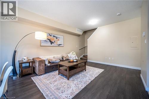 70 Willowrun Drive Unit# B2, Kitchener, ON - Indoor