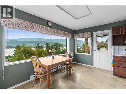 8804 Fitzmaurice Lane, Vernon, BC - Indoor