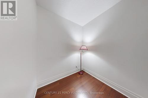 207 - 131 Upper Duke Crescent, Markham, ON - Indoor Photo Showing Other Room