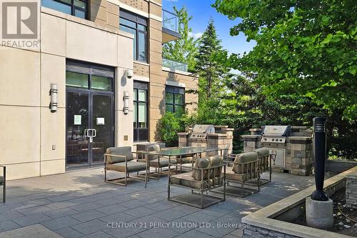 207 - 131 Upper Duke Crescent, Markham, ON - Outdoor
