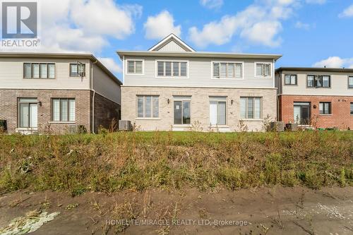 64 Phoenix Boulevard, Barrie, ON - Outdoor With Facade