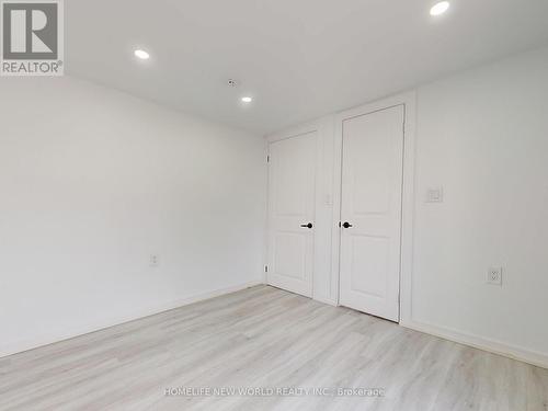 11 Maple Street, Oshawa, ON - Indoor Photo Showing Other Room