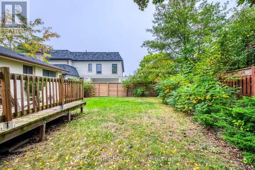 398 Tennyson Drive, Oakville, ON - Outdoor