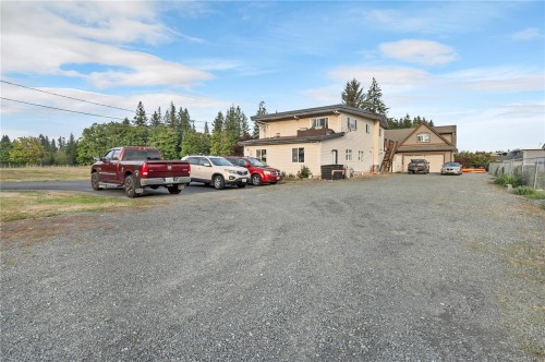 111 Petersen Rd South, Campbell River, BC 