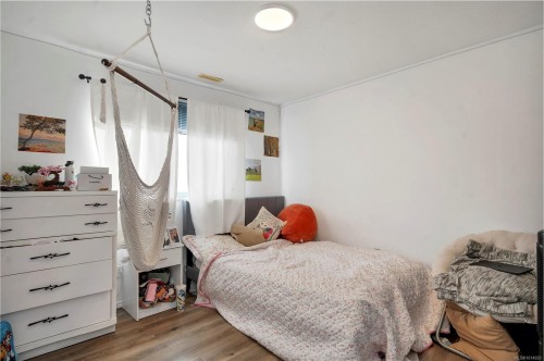 111 Petersen Rd South, Campbell River, BC 