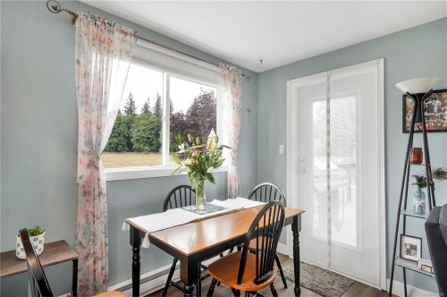 111 Petersen Rd South, Campbell River, BC 