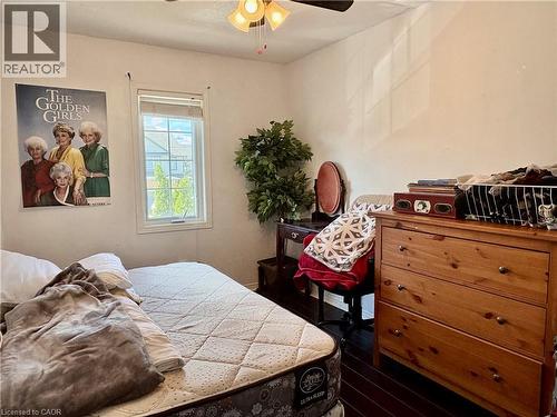 38 Max Becker Drive, Kitchener, ON - Indoor Photo Showing Bedroom
