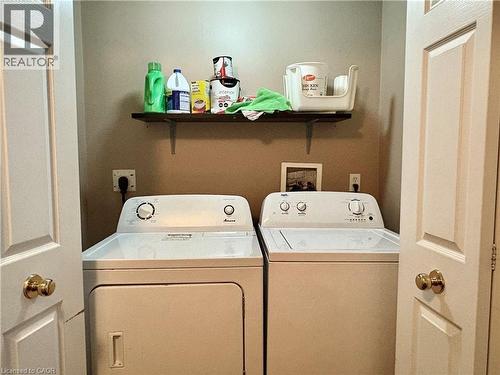 38 Max Becker Drive, Kitchener, ON - Indoor Photo Showing Laundry Room