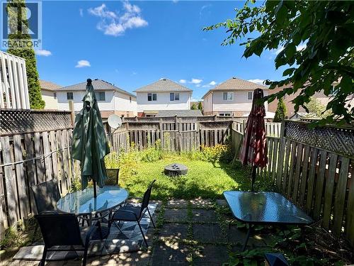 38 Max Becker Drive, Kitchener, ON - Outdoor